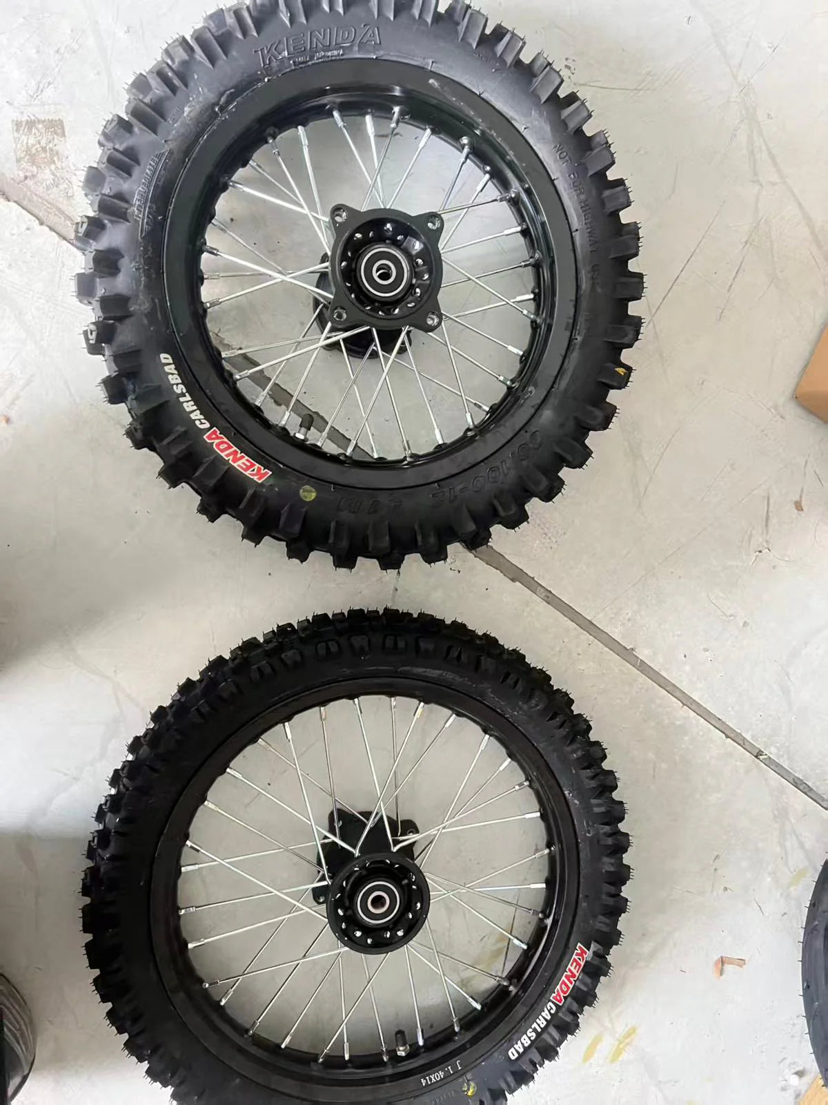 Tuttio 14/17" Dirt Wheel Set